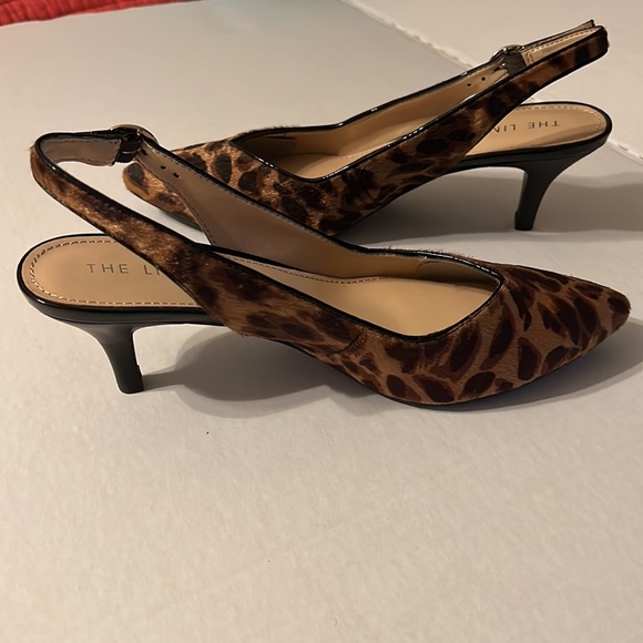 NWT in box The Limited Manana Leopard 8 1/2 M - Picture 6 of 13